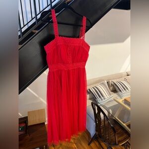 Women’s Lace Red Dress